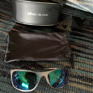 Revo Meridian Photochromic Sunglasses - Like New Condition